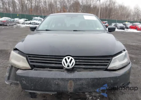2013 Volkswagen Jetta 2.0L S z USA, uszkodzony, nr VIN 3VW1K7AJ4DM265079
